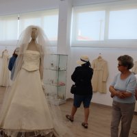 Exposição “Noivas de Junho"
